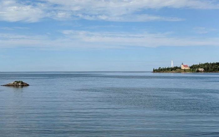 Minnetonka Resort - From Web Listing (newer photo)